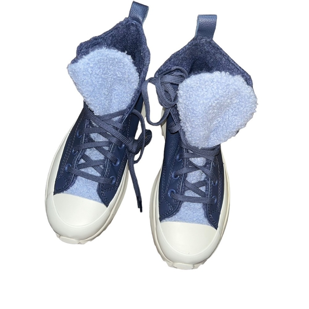 Converse Run Star Hike Hi sherpa and leather platform sneakers size 7.5 blue